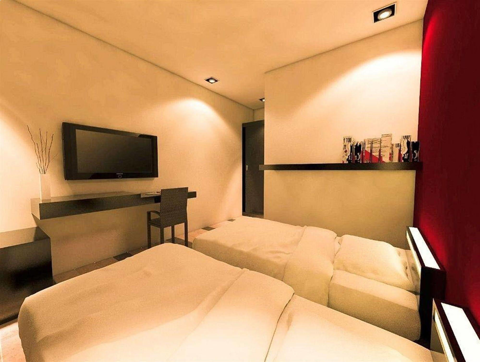 Zuk Hotel Legian  Luaran gambar