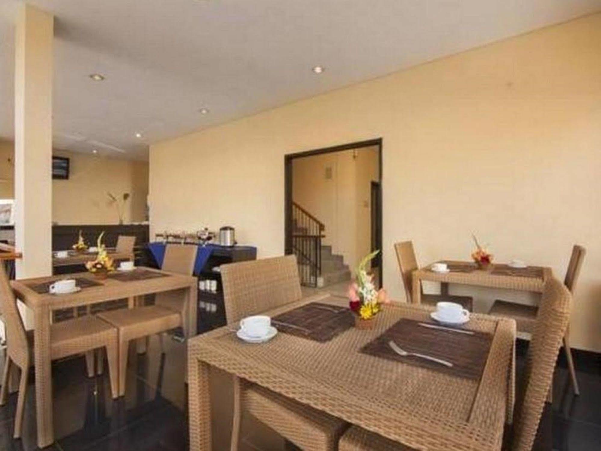 Zuk Hotel Legian  Luaran gambar
