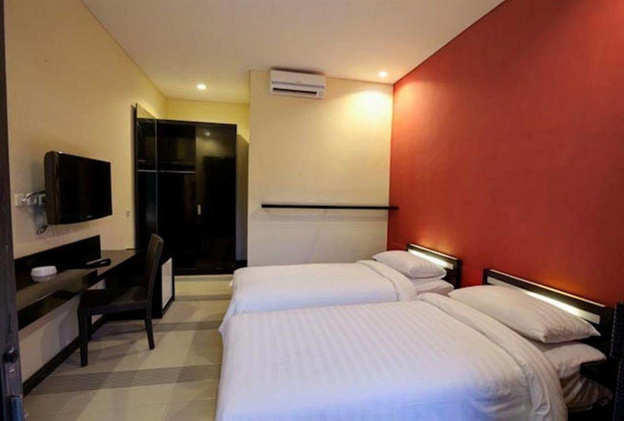 Zuk Hotel Legian  Luaran gambar