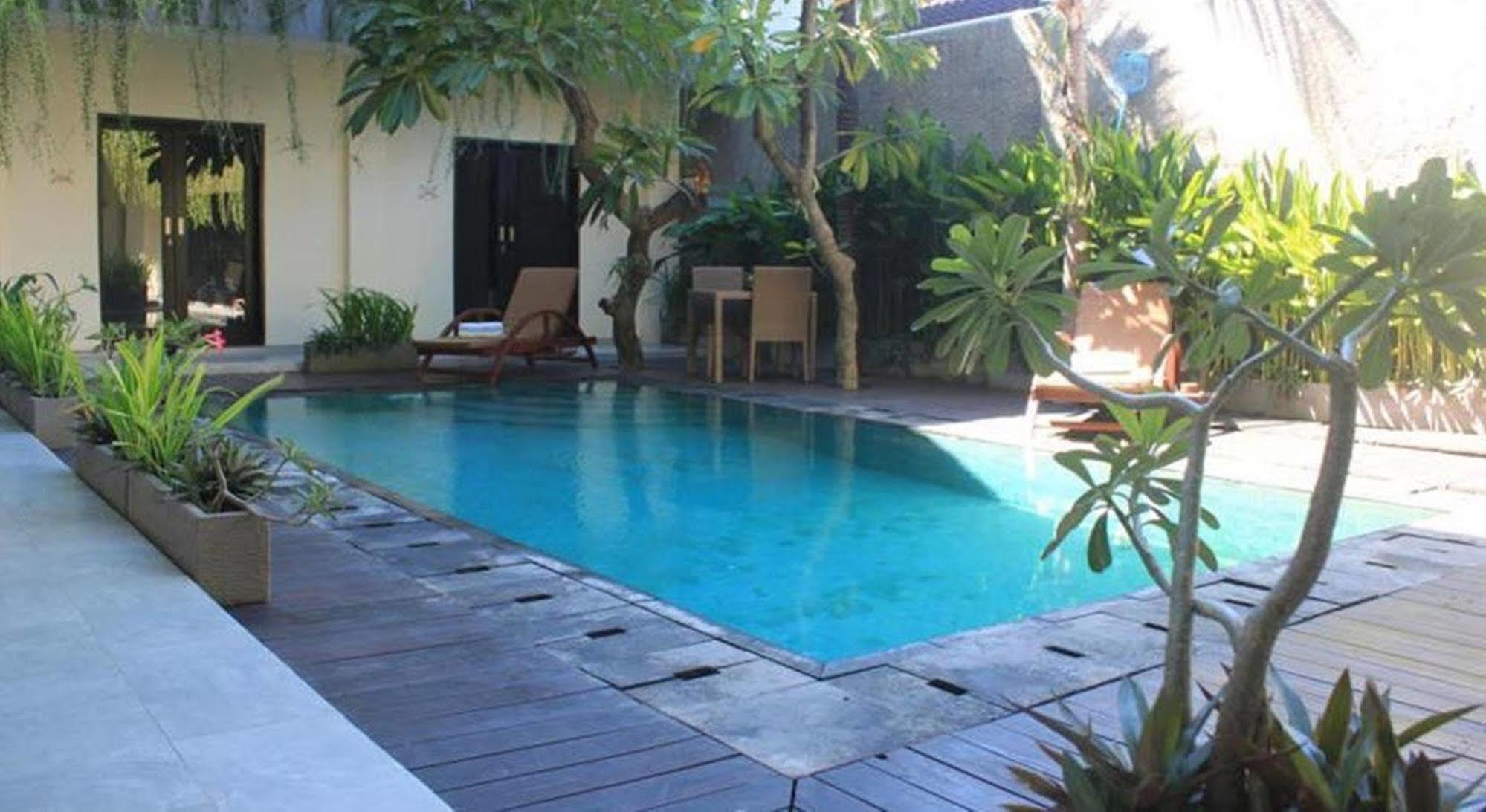 Zuk Hotel Legian  Luaran gambar