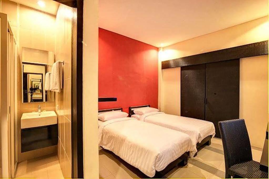 Zuk Hotel Legian  Luaran gambar